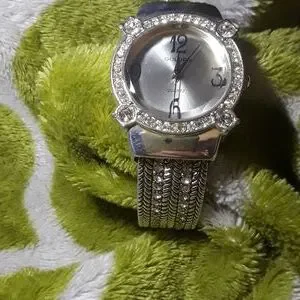Geneva Elite | Accessories | Geneva Elite Bracelet Watch W 